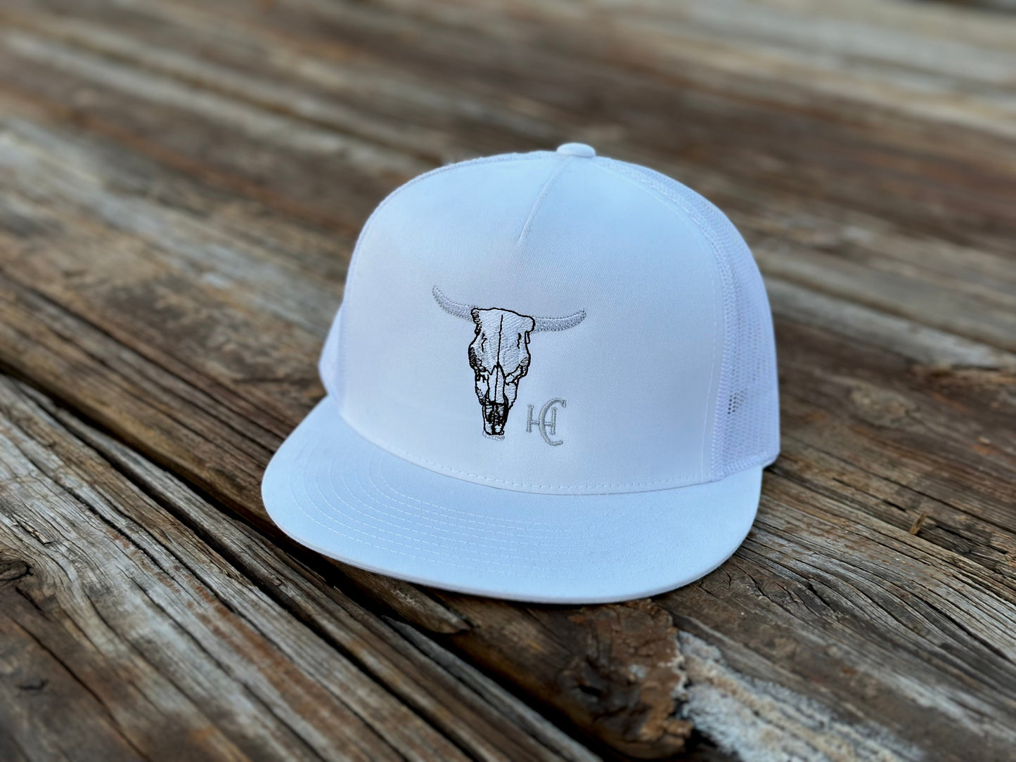 Cow Skull Flat Bill White